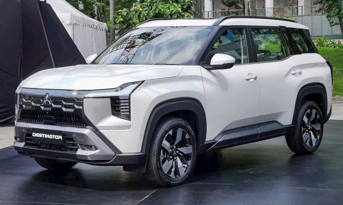 Mitsubishi Destinator